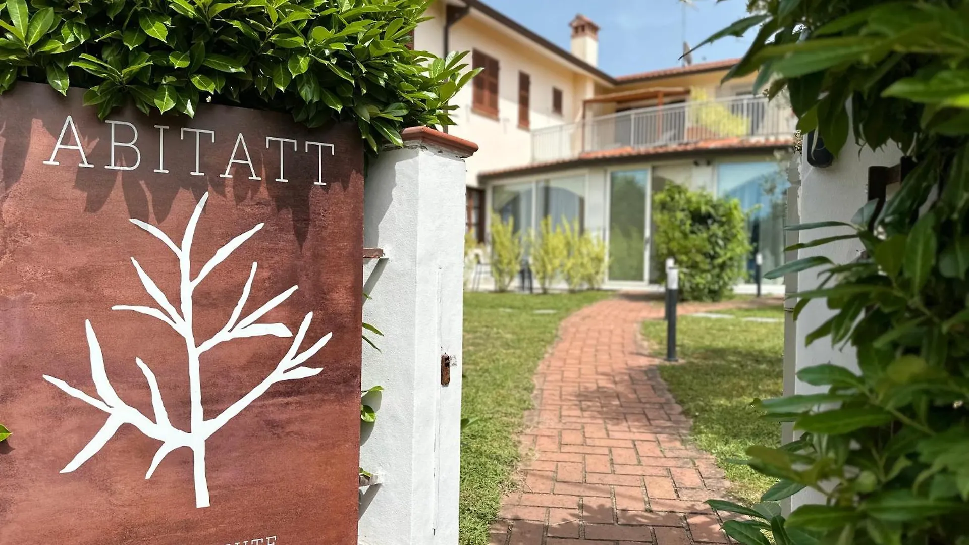 Aparthotel Abitatt Fosdinovo 0*,  Italia